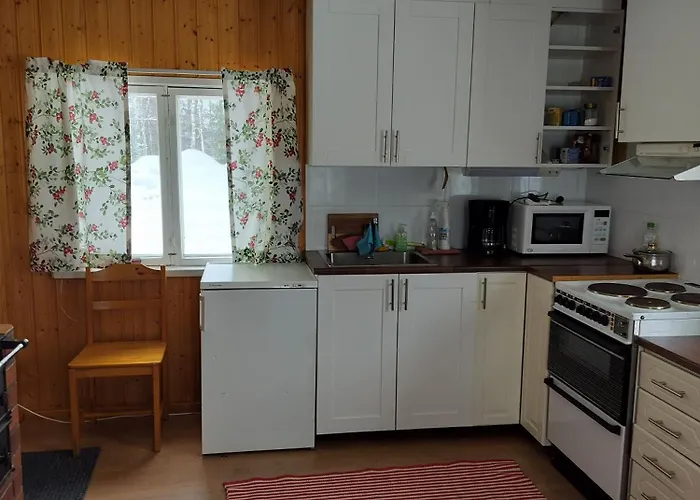 Riverside Restplace 托尔尼奥